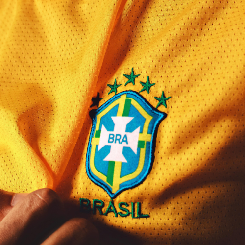 CBF ANUNCIA A SAÍDA DE DORIVAL JÚNIOR APÓS GOLEADA: ADEUS, MAS COM RESPEITO (OU QUASE)